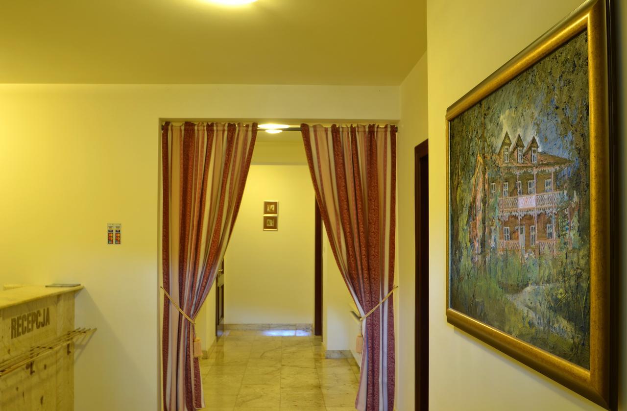 Hotel Grant Krynica Zdroj Buitenkant foto