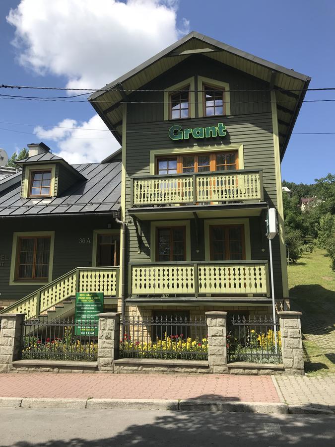 Hotel Grant Krynica Zdroj Buitenkant foto