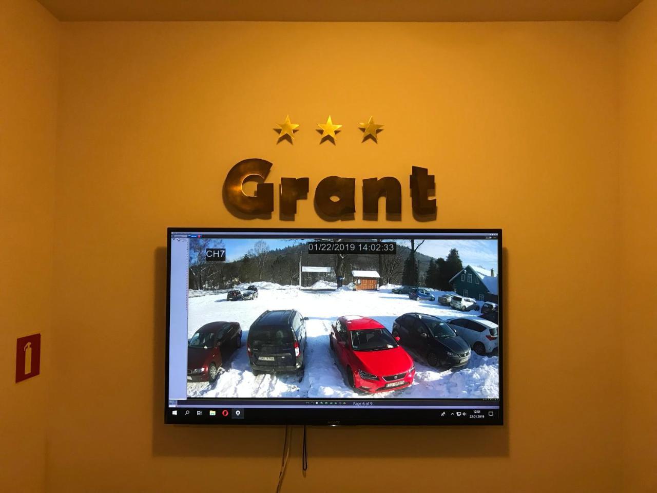 Hotel Grant Krynica Zdroj Buitenkant foto
